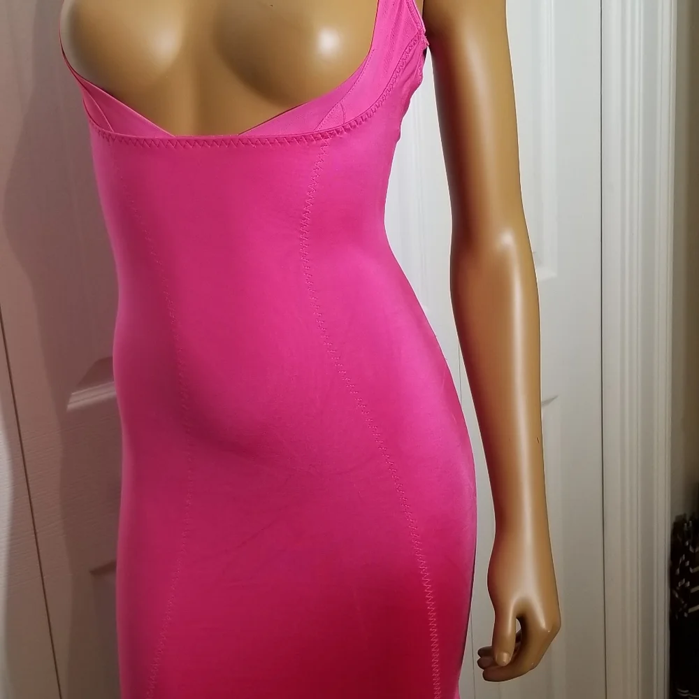 Victoria Secret Push Up Slip with Panty (Super tight like an XS) - Picture 2 of 3